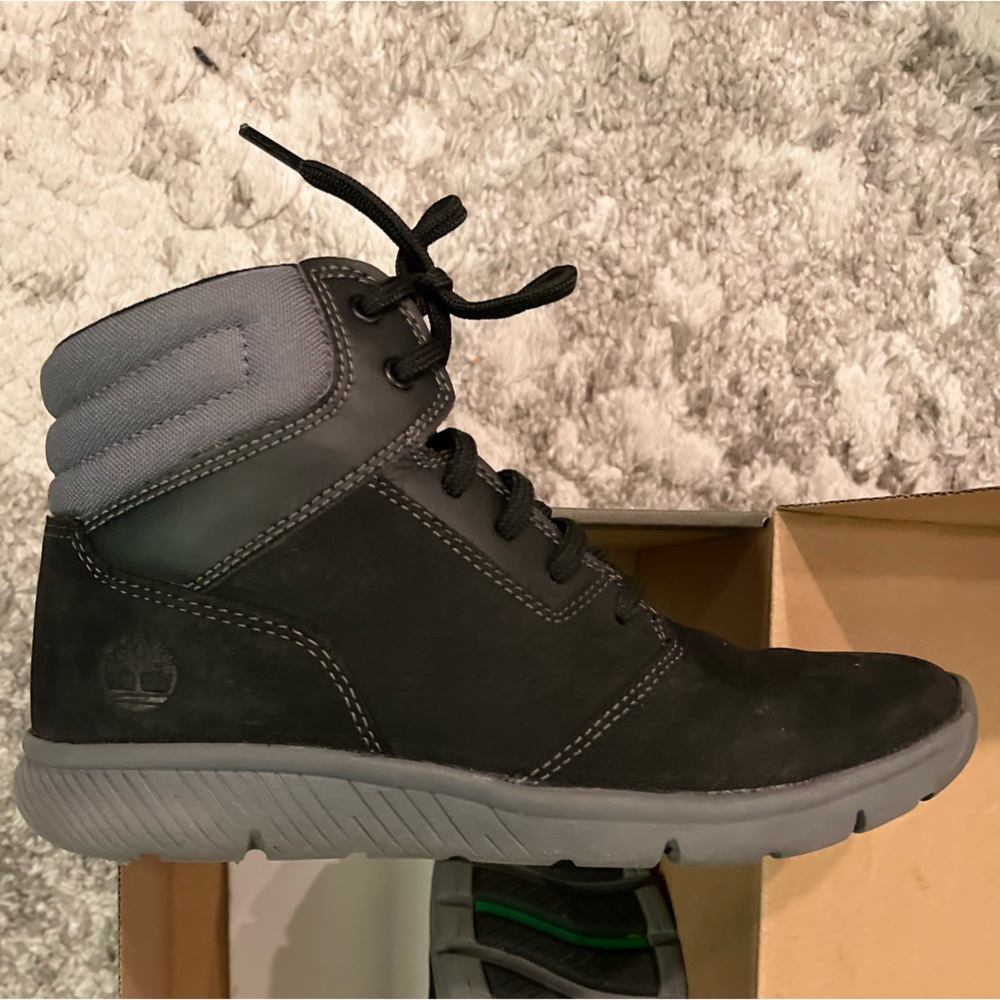 Boy’s Timberland Boltera Sneaker Boot -4M
